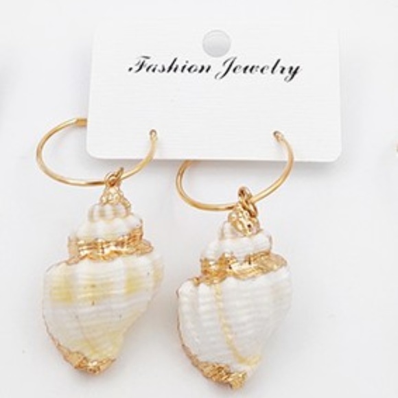 Jewelry - Earrings